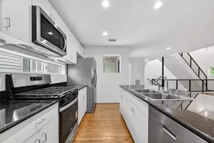 5304 Floyd St, Houston, TX 77007 - Photo 10