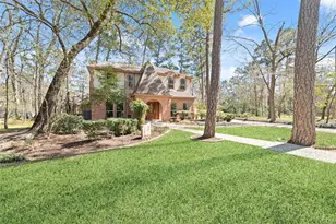 2 Noontide Cir, The Woodlands, TX 77380 - Photo 2