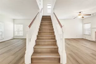 2338 Bent River Dr, Sugar Land, TX 77479 - Photo 14
