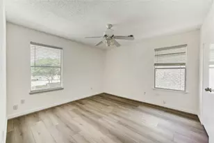 2338 Bent River Dr, Sugar Land, TX 77479 - Photo 32