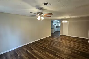 5458 Osprey Dr, Houston, TX 77048 - Photo 4