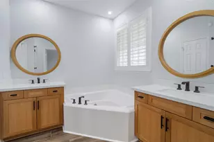 12103 Dawn Mist Ct, Pearland, TX 77584 - Photo 18