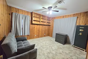 607 S Main St, Dayton, TX 77535 - Photo 22