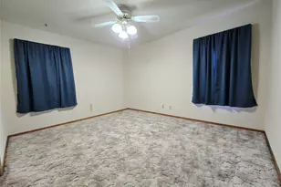607 S Main St, Dayton, TX 77535 - Photo 18