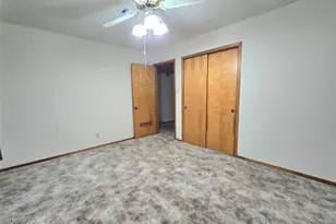 607 S Main St, Dayton, TX 77535 - Photo 16