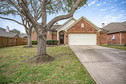 2215 Waters Edge Lane, League City, TX 77573 - Photo 1