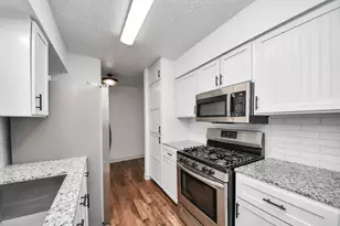 12035 W Marsham Cir, Houston, TX 77066 - Photo 30