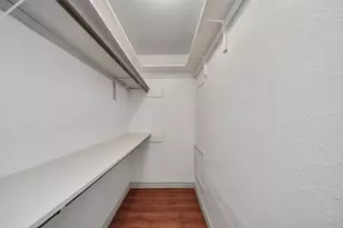 12035 W Marsham Cir, Houston, TX 77066 - Photo 6