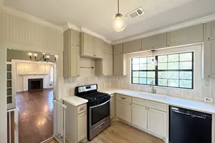 106 S Grace St, Crockett, TX 75835 - Photo 8