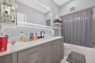 11930 Matagorda Ln, Sugar Land, TX 77498 - Photo 20