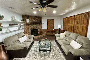 318 Baletka Blvd, Livingston, TX 77351 - Photo 4