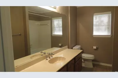 803 Briarmeadow Avenue, Friendswood, TX 77546 - Photo 20