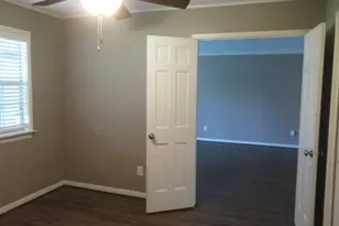 803 Briarmeadow Ave, Friendswood, TX 77546 - Photo 14