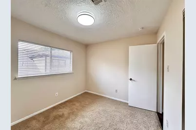 6437 Chatham Island Lane, Houston, TX 77035 - Photo 22