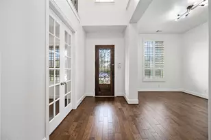 4110 Clover Ridge Ln, Sugar Land, TX 77479 - Photo 4