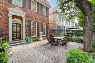 5124 Chevy Chase Dr, Houston, TX 77056 - Photo 2