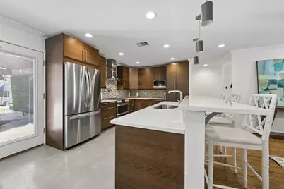 6542 Cindy Lane, Houston, TX 77008 - Photo 10