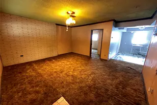 2627 Stevens St, Houston, TX 77026 - Photo 2