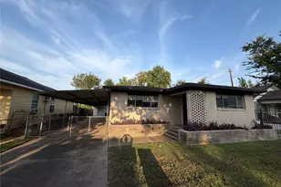2627 Stevens St, Houston, TX 77026 - Photo 1