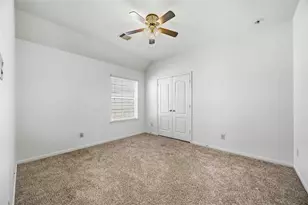2522 Crystal Shore Dr, Rosharon, TX 77583 - Photo 18