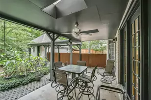 1260 Fries Rd, Houston, TX 77055 - Photo 36