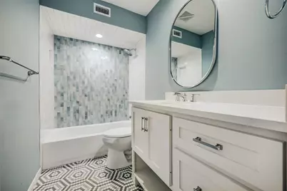 14715 Barryknoll Lane #142, Houston, TX 77079 - Photo 18