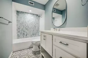 14715 Barryknoll Ln, Houston, TX 77079 - Photo 18