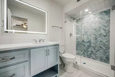 14715 Barryknoll Lane #142, Houston, TX 77079 - Photo 16