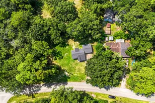 411 Waterfall Dr, Huffman, TX 77336 - Photo 4