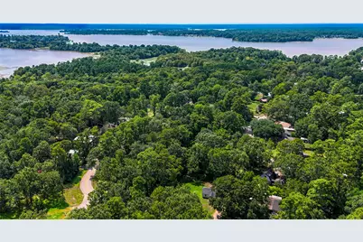 411 Waterfall Drive, Huffman, TX 77336 - Photo 38