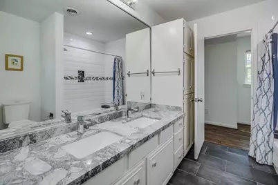 12458 Woodthorpe Lane, Houston, TX 77024 - Photo 28