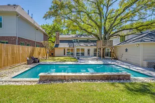 12458 Woodthorpe Ln, Houston, TX 77024 - Photo 14