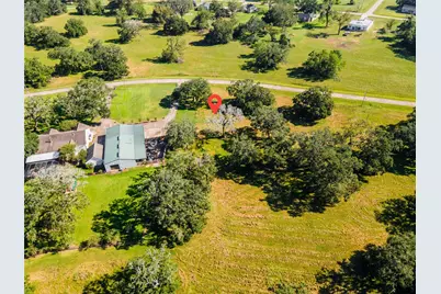 718 Rancho Chico Court, Angleton, TX 77515 - Photo 6