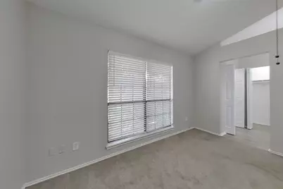 7811 Bluff Trail Drive, Humble, TX 77338 - Photo 6