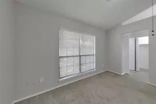 7811 Bluff Trail Dr, Humble, TX 77338 - Photo 6