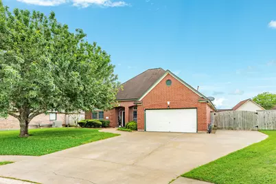 115 Warbler Ct, Richwood, TX 77531 - Photo 1