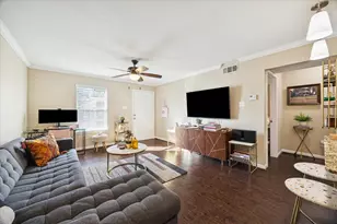 1600 W T C Jester Blvd, Houston, TX 77008 - Photo 4