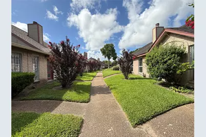 7943 W Airport Boulevard, Houston, TX 77071 - Photo 1