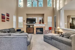 83 Scarlet Woods Ct, The Woodlands, TX 77380 - Photo 6