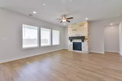 3203 Hidden Mist Drive, Texas City, TX 77568 - Photo 4