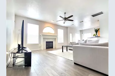 414 Lookout Lane, Dickinson, TX 77539 - Photo 6