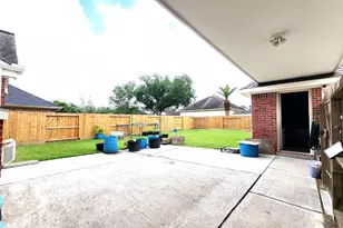 414 Lookout Ln, Dickinson, TX 77539 - Photo 20