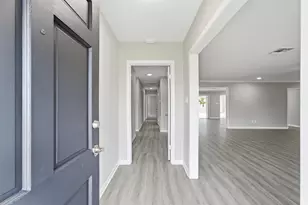114 Caldwell St, Baytown, TX 77520 - Photo 10