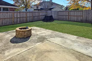 2202 Drake Falls Dr, Pearland, TX 77584 - Photo 44