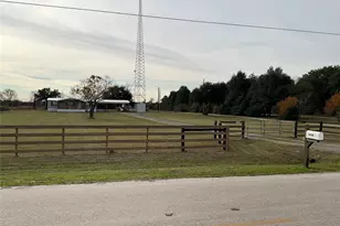 34207 & 34203 Kulhanek Rd, Waller, TX 77484 - Photo 4