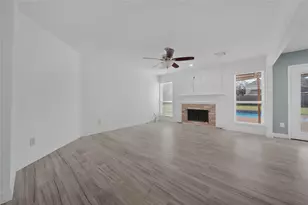 17618 Rustling Aspen Ln, Houston, TX 77095 - Photo 10