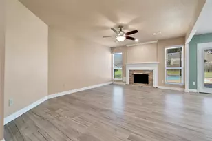 17618 Rustling Aspen Ln, Houston, TX 77095 - Photo 8