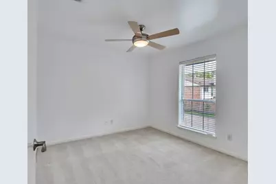 14325 Lost Meadow Lane, Houston, TX 77079 - Photo 14