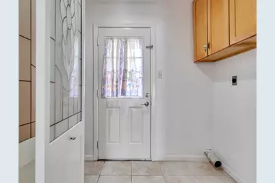14325 Lost Meadow Lane, Houston, TX 77079 - Photo 16