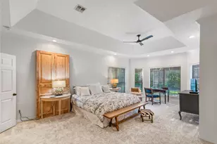 901 Longmire Rd, Conroe, TX 77304 - Photo 38
